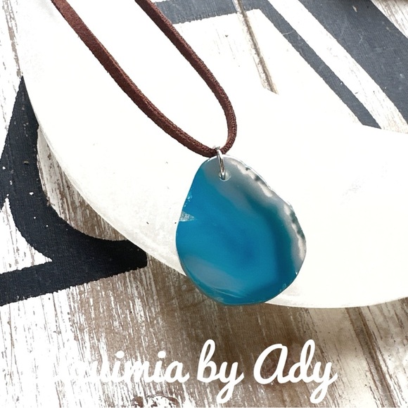 Huge agate Teardrop Pendant Necklace with Adjustable Black Cord - Picture 1 of 1